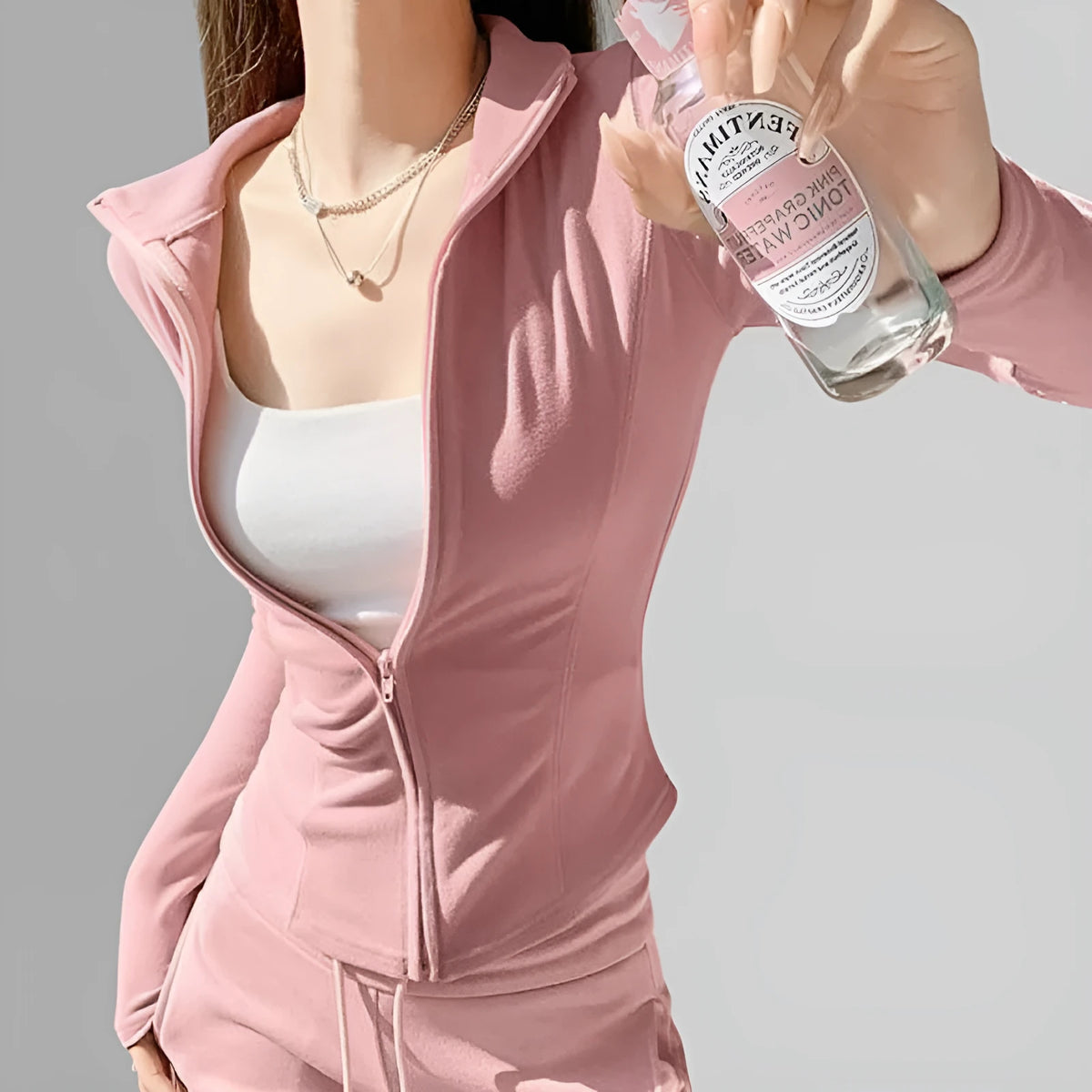 Women's slim fit zip cardigan in Dralon, grey elastic, with flying sleeves and solid colour design.