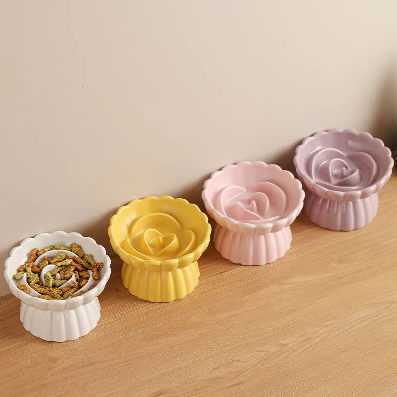 Ceramic flower pool slow feed dish for cats and small dogs with higher edges, in white