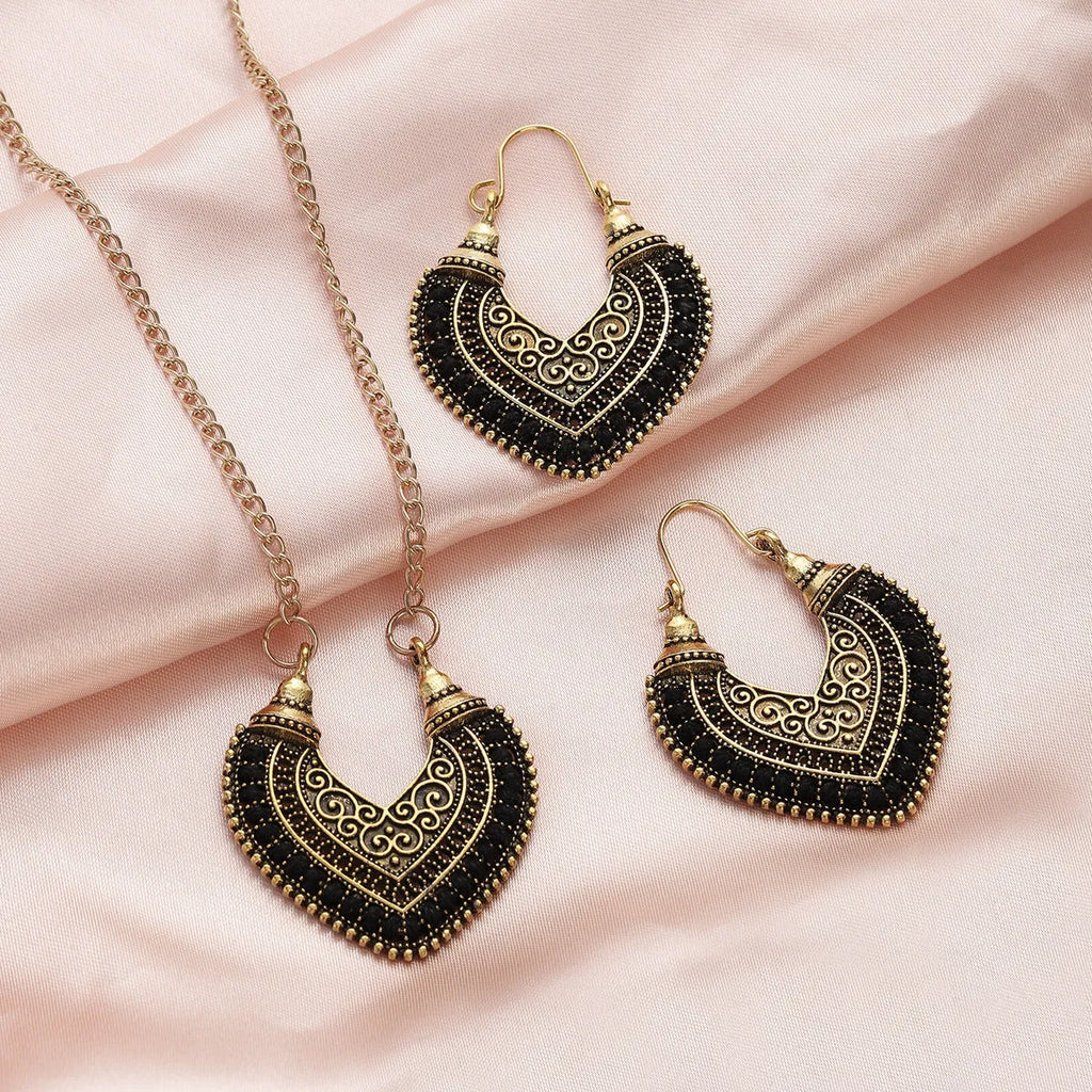 Rope winding heart-shaped earrings and matching necklace set with electroplated alloy pendants, shown in one of five colours