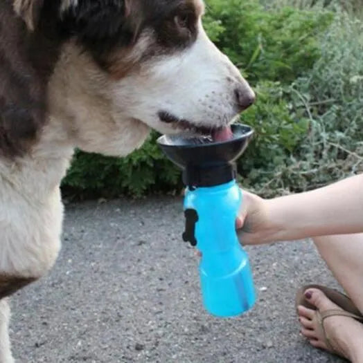 Portable anti-spill water bottle drinker for dogs and cats, blue colour, PP PE plastic, 21.5cm height
