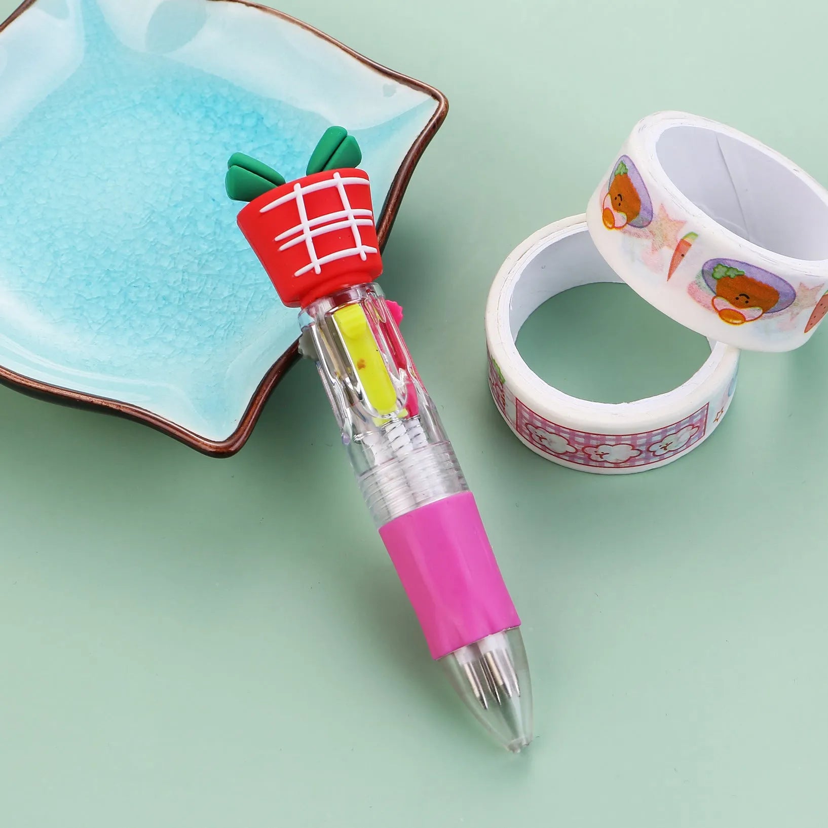 11cm Christmas four-colour ballpoint pen with press button and festive designs