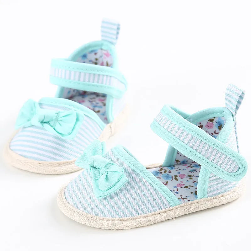 Baby girl cotton cloth soft sole sandals with plaid pattern and car suture design, Velcro fastening, available in yellow red blue black