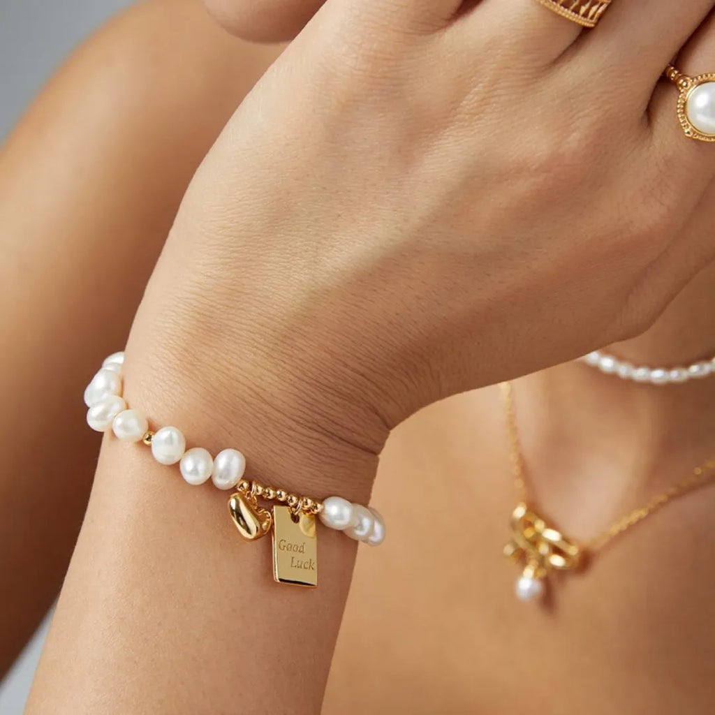Artificial pearl square plate heart bracelet with electroplated finish for women