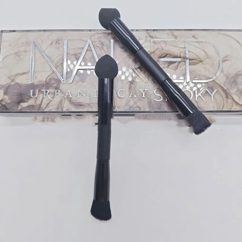 Concealer brush with triangular sponge head and wood handle for dark circles