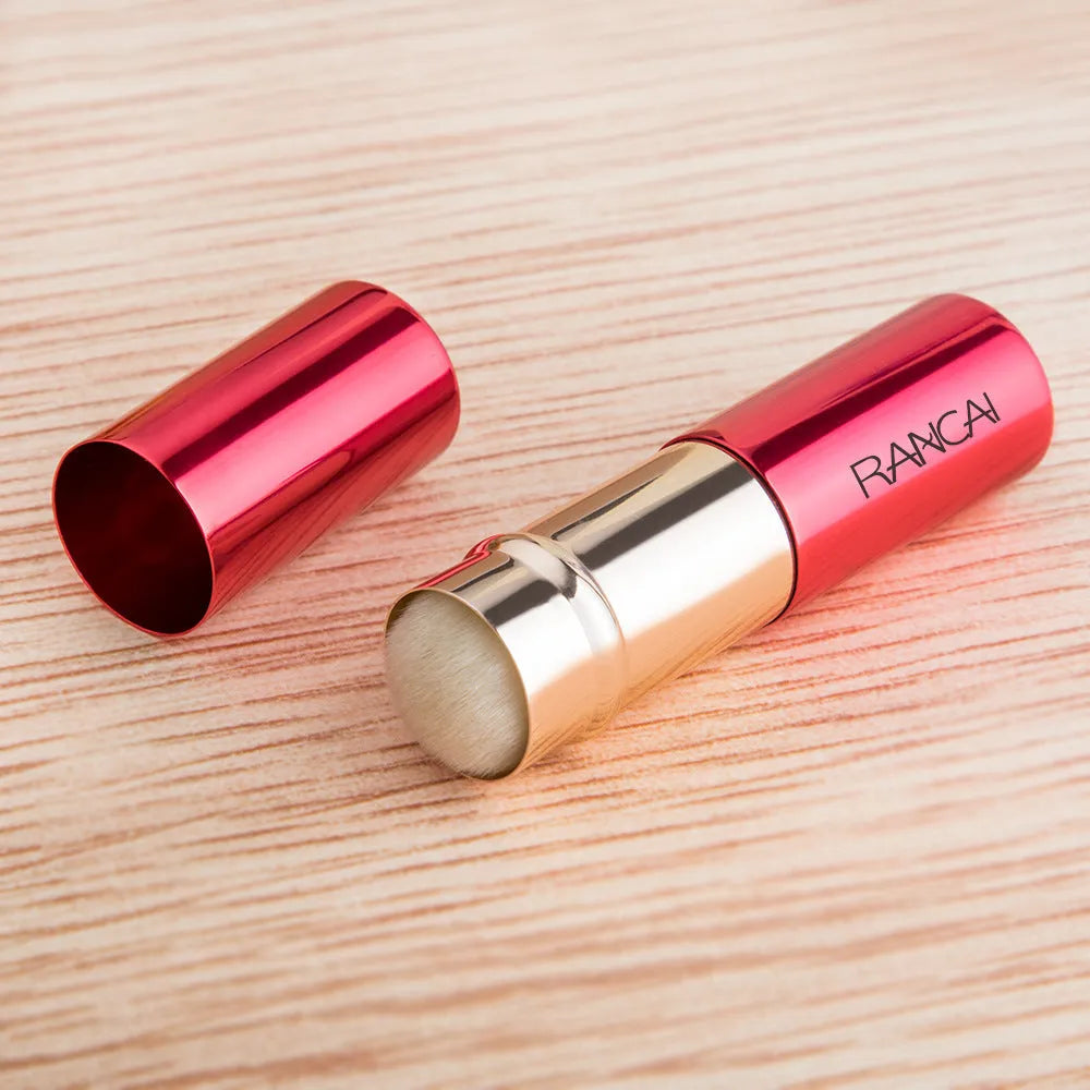 RANCAI retractable makeup brush, 9cm aluminium tube, 3cm fibre wool bristles, black or red.