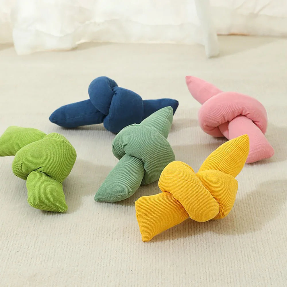 White knotted cotton dog rope toy for tug games and dental care