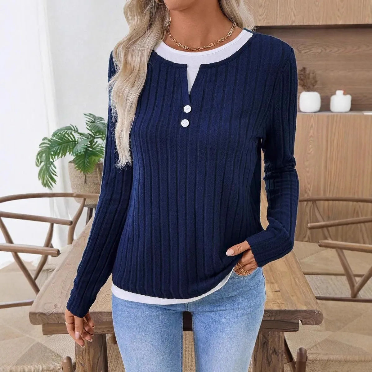 Women's concave stripe polyester pullover sweater with fake two-piece button detail in street fashion style