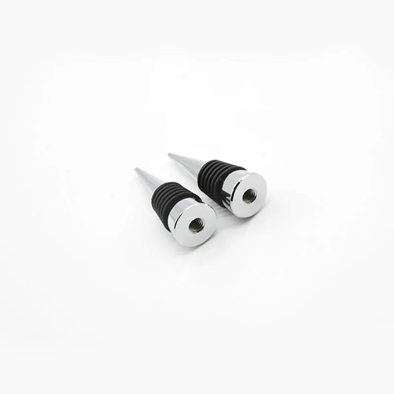 Silver zinc alloy threaded wine bottle stopper with silicone base, no-holes design