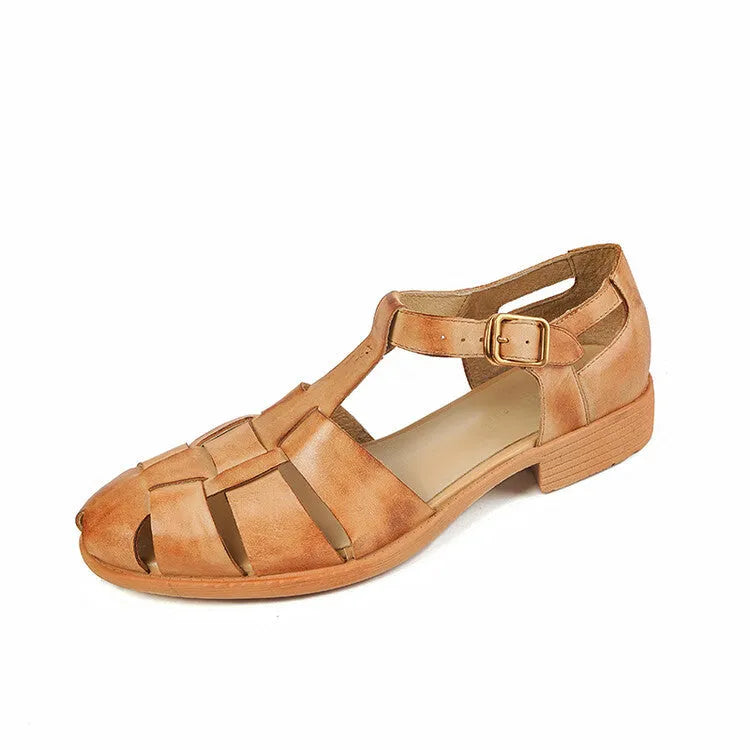 Women's low heel cage sandals in genuine leather with chunky heel and rubber sole, sizes 34-39