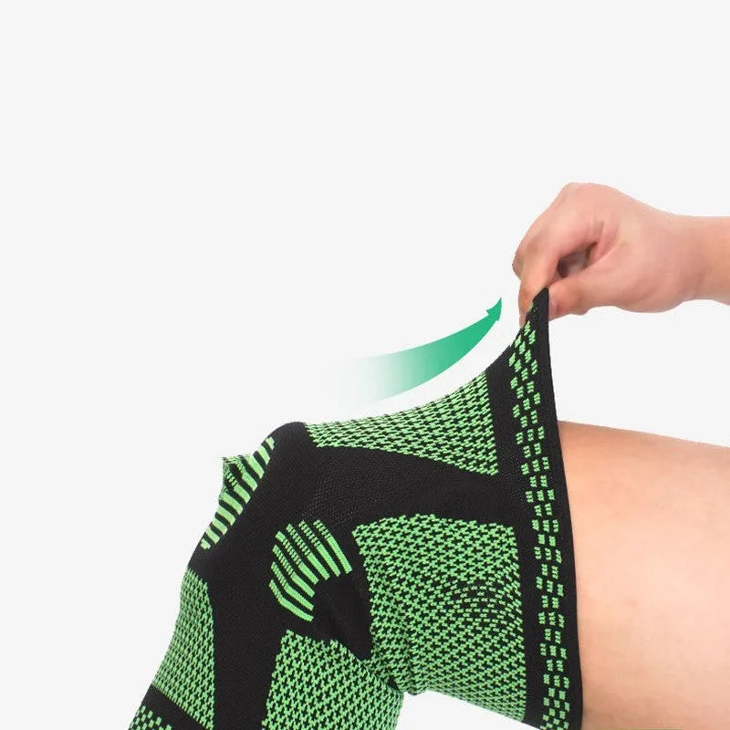 Sports silicone spring knee pads shown in blue, green, orange, and white colours, with sizing chart for leg circumference.