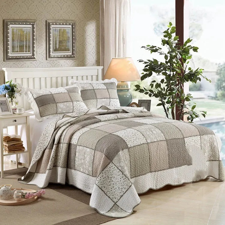 Washed pure cotton quilted bedspread three-piece set in a Korean style with pillowcases