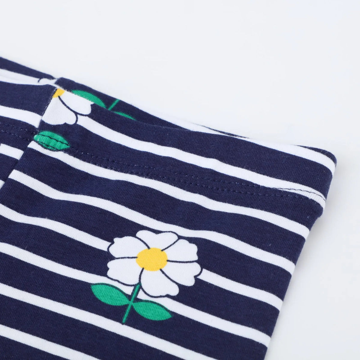 Girls' slim cotton leggings, neutral unisex design, sizes 2T-7T for ages 3-8, 96% cotton, all-season.
