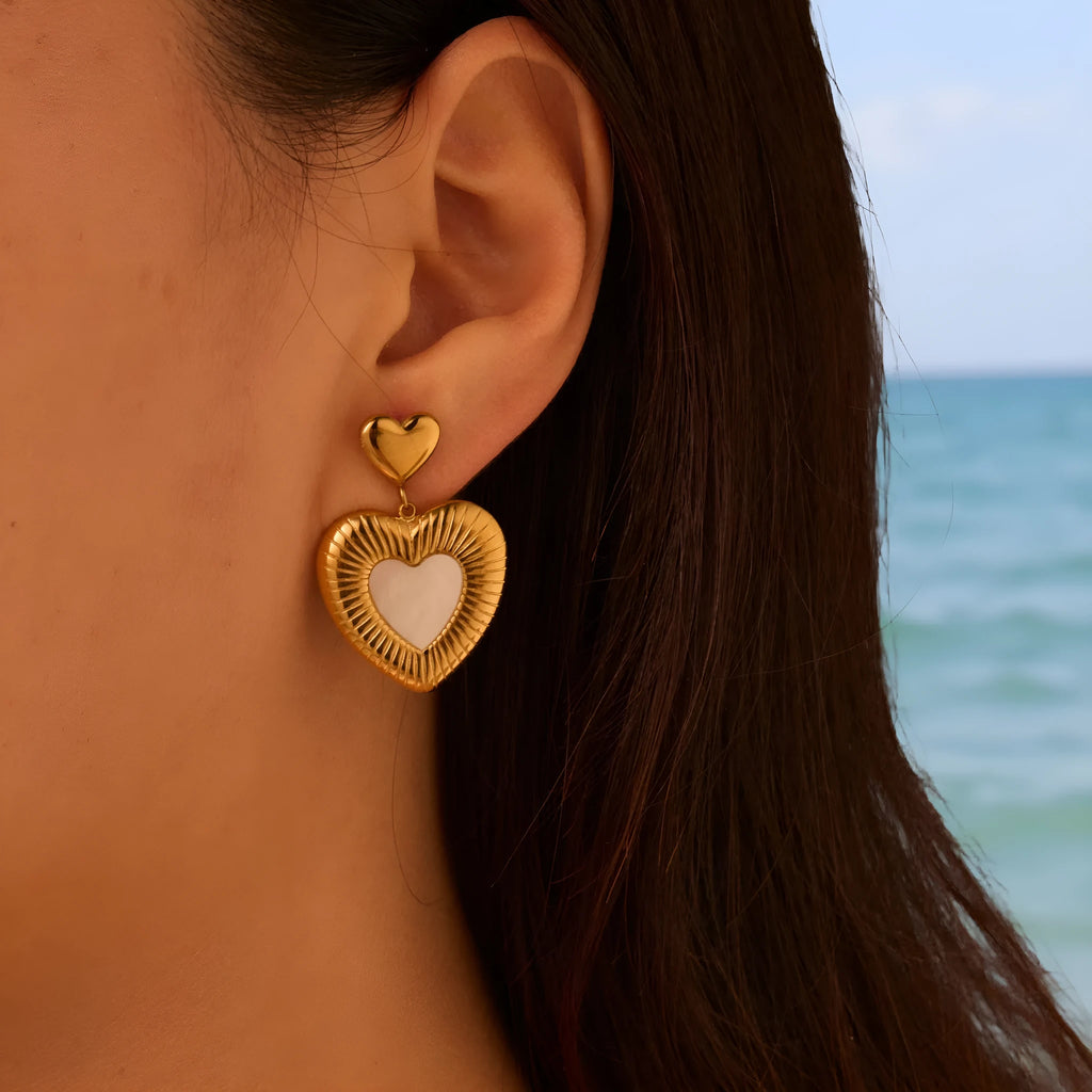 Women's gold electroplated heart-shaped earrings with fritillary design on stainless steel