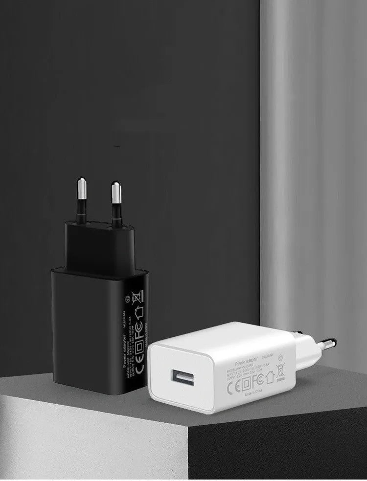 STARTRC compact fast charger for DJI OM4 gimbal with PC fireproof material in black