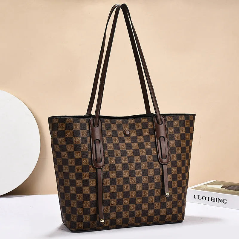 Women's retro shoulder messenger bag in soft PU with chessboard pattern and horizontal square shape