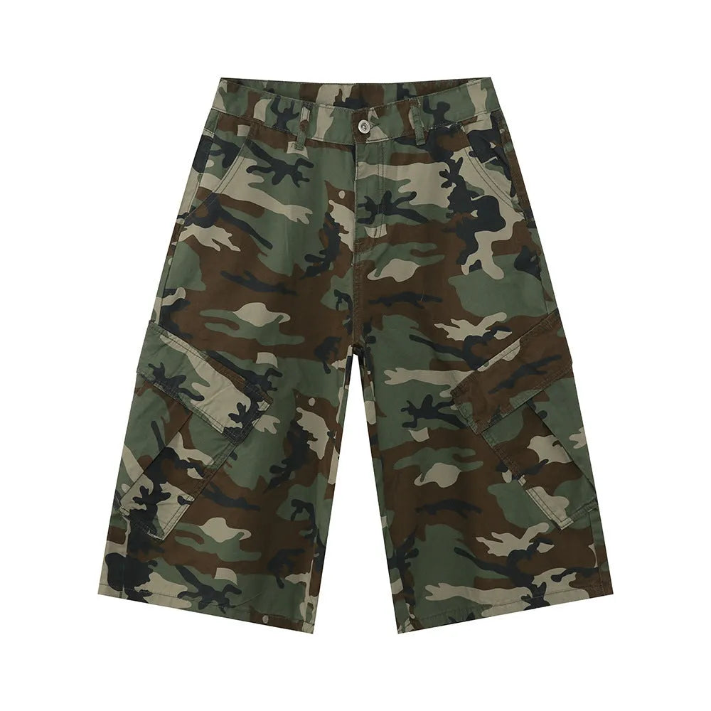 Men's camouflage cotton wide-leg jeans with large side pockets and cropped length