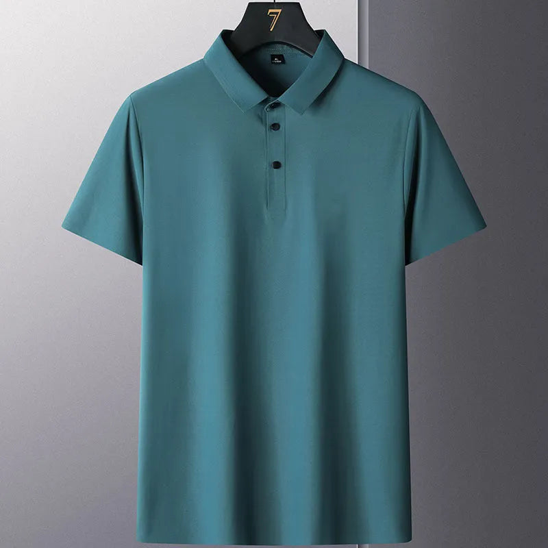 Man wearing a solid colour non-ironing short sleeve business casual shirt