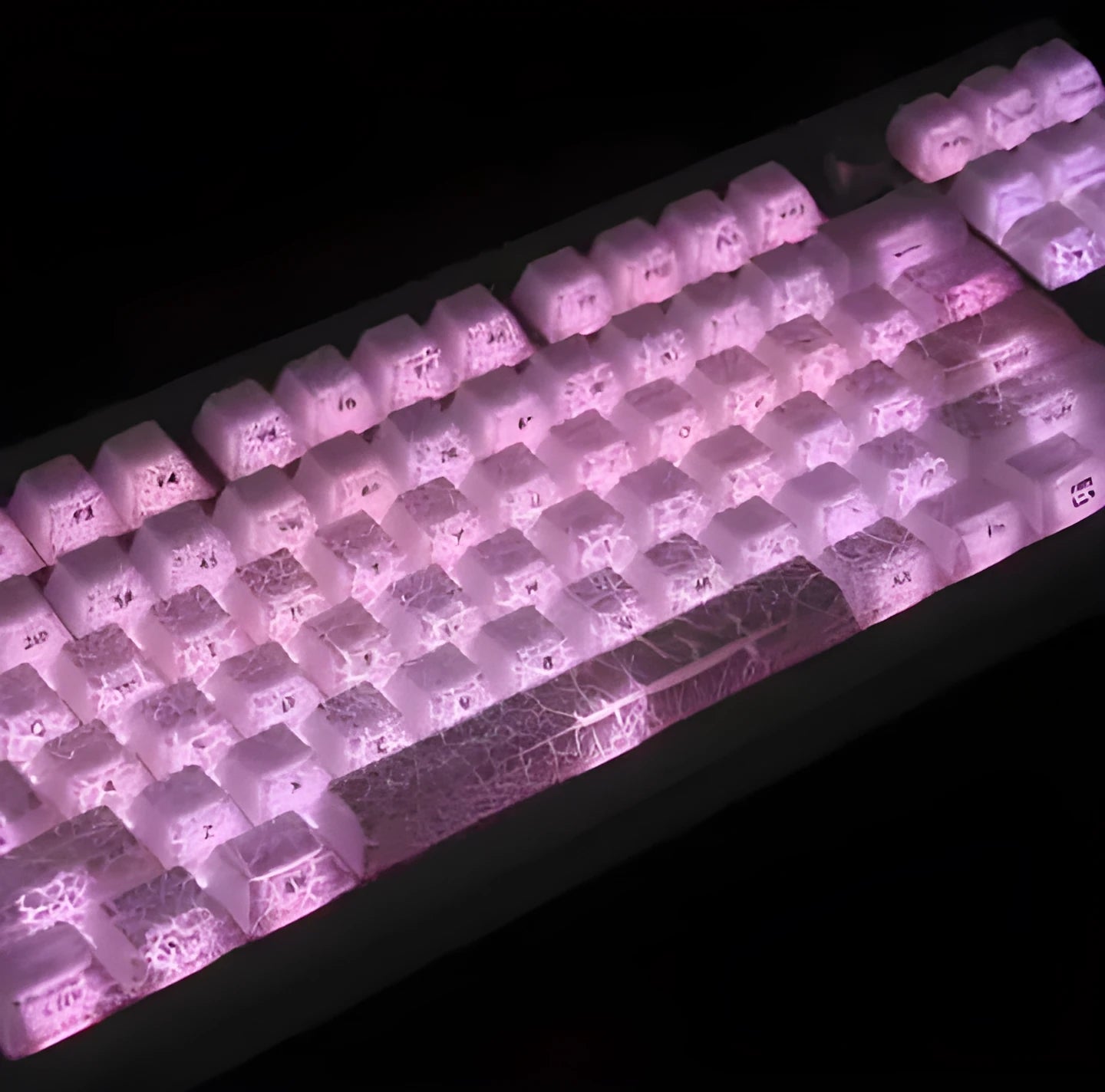 White Fission side carving transparent keycap in white with double stitching on PC material