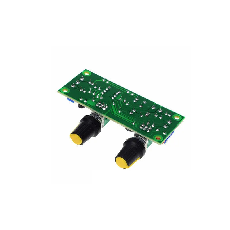 Front stage board for super dynamic bass boost with 10-24V power supply and 78x32mm FR-4 fibreboard PCB