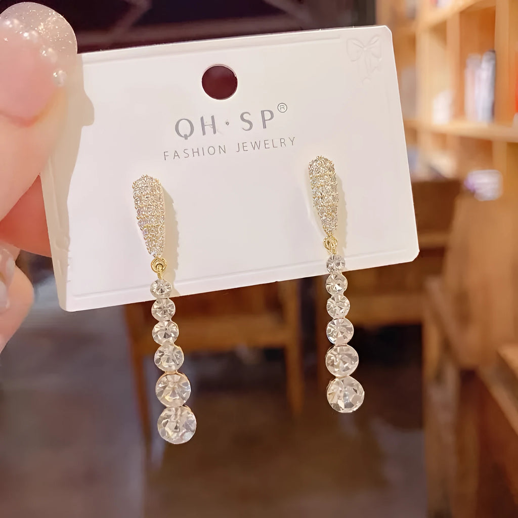 Sterling silver needle rhinestone tassel earrings, drop-shaped Korean style, silver colour, one pair