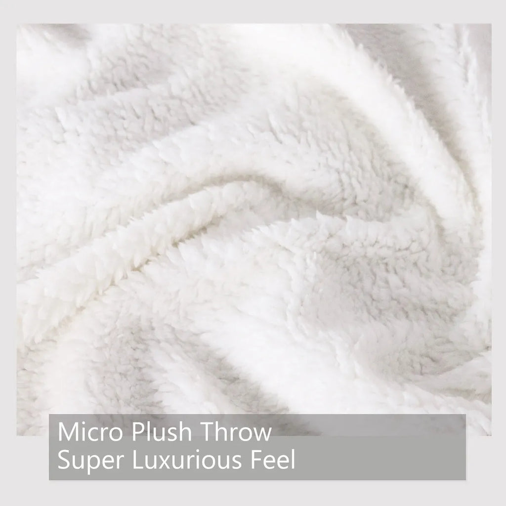 Purple unicorn themed sherpa fleece blanket with hemmed edges, 130x150cm, for sofa or camping