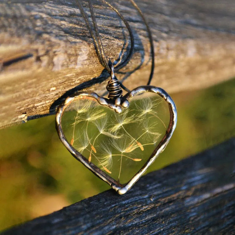 Creative dandelion love wish necklace with diamond processed 4cm pendant and 40cm chain cartoon style