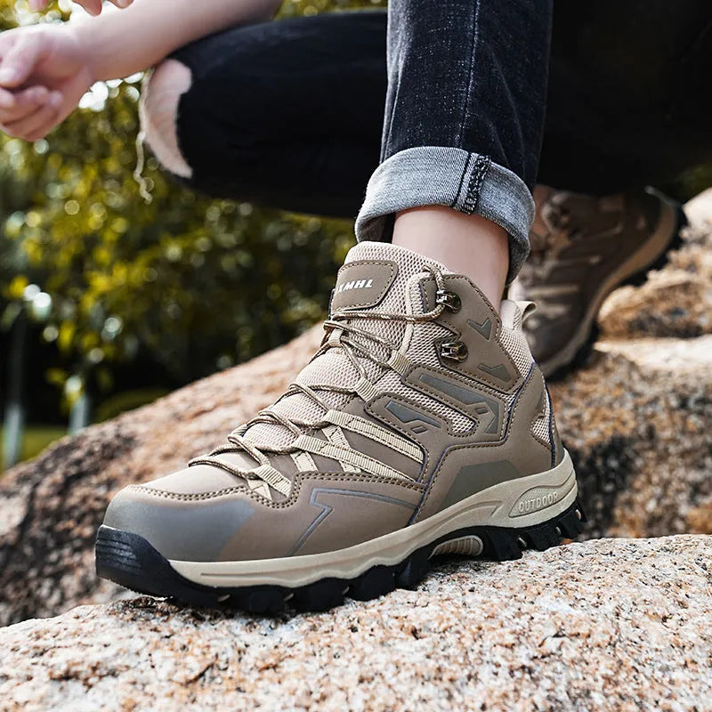 Hiking sneakers with flannel upper and rubber outsole in multiple colour options