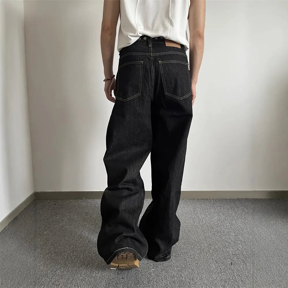 Black retro-style loose wide-leg straight-leg jeans with mid-waist design and zip placket closure
