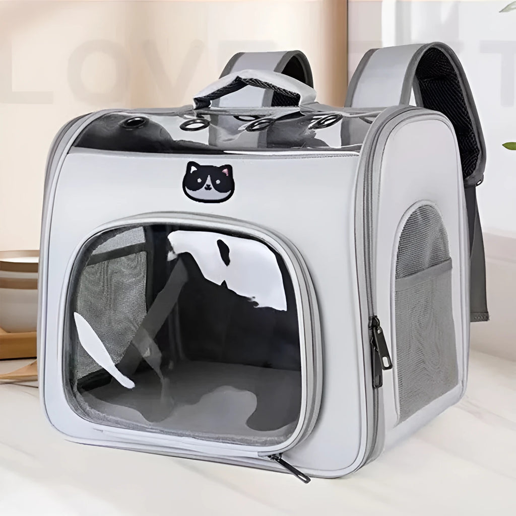 Portable transparent hard shell pet bag in blue, 35L capacity, polyester build for cats and dogs