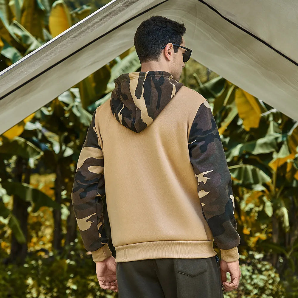 Men's camouflage colour block hooded sweater in polyester, size S to XXL, in Army Green