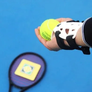 White tennis toss trainer 12cm height for serving practice on tennis court