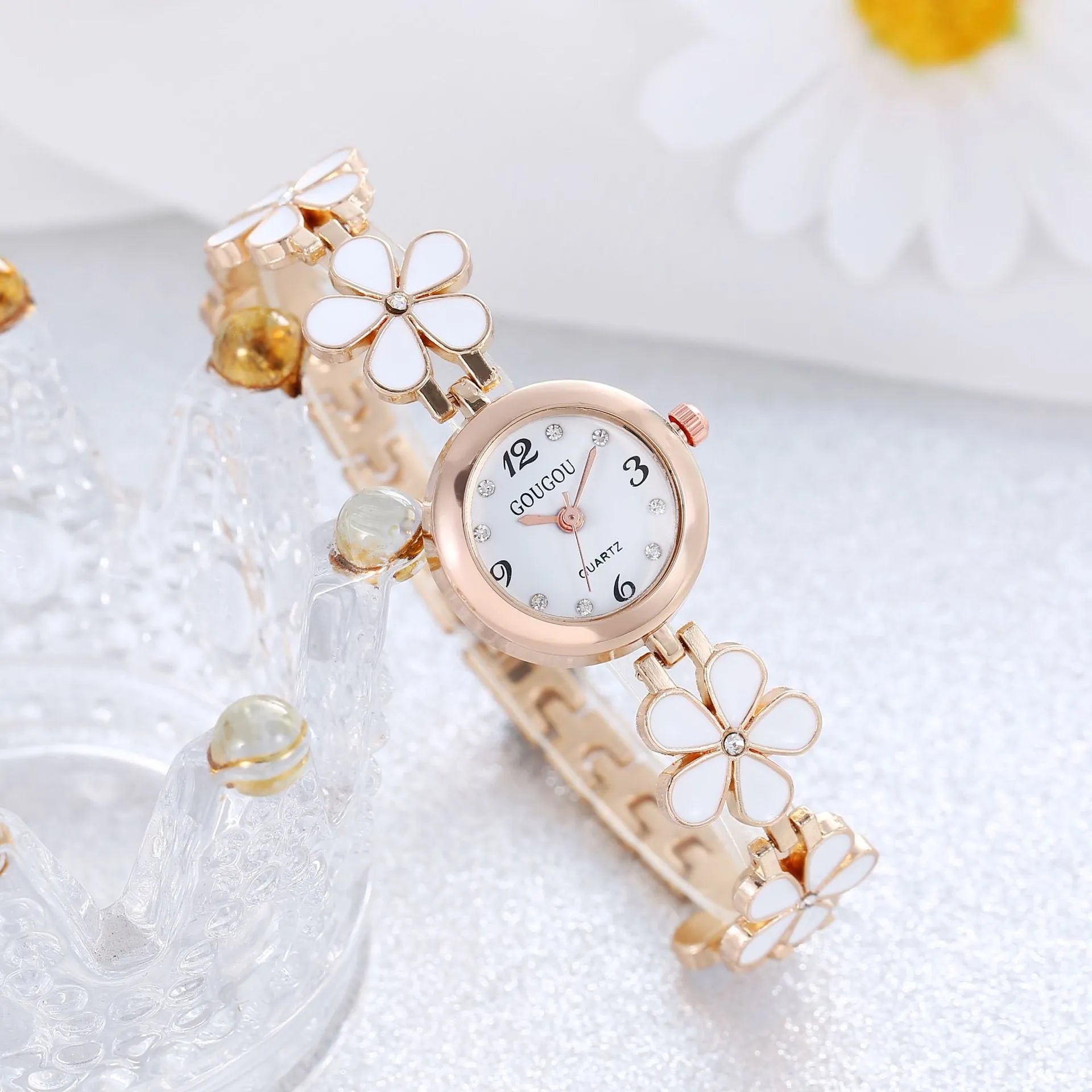 Ladies petal patterned quartz watch with alloy case and matching bracelet in white colour option
