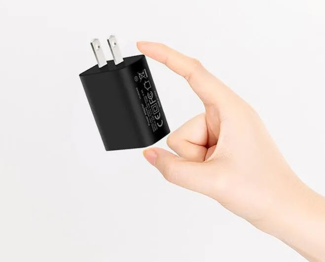 STARTRC compact fast charger for DJI OM4 gimbal with PC fireproof material in black