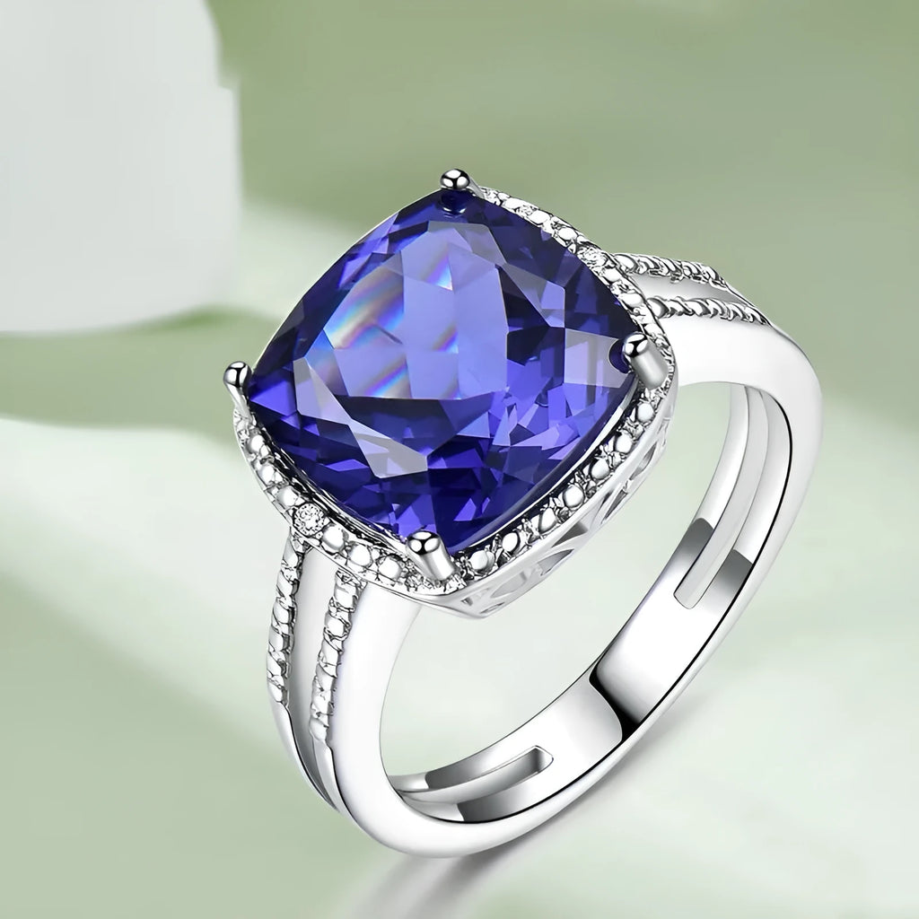 Women's sterling silver 925 ring with a blue tanzanite gemstone centrepiece.