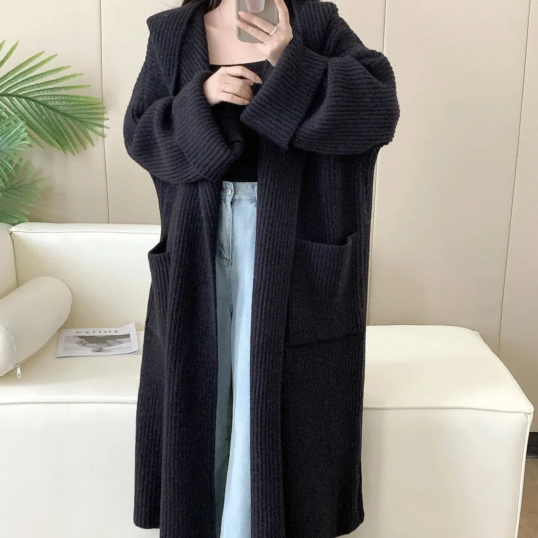 Women's loose hooded cardigan coat in acrylic fibre with 80cm length and raglan sleeves
