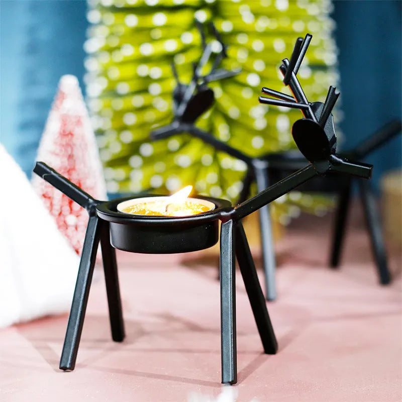 Black iron Christmas deer candlestick with creative elk bracket design for festive table decoration
