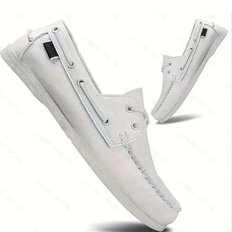 Men's British style casual shoe in artificial PU, showing round toe and flat heel design.