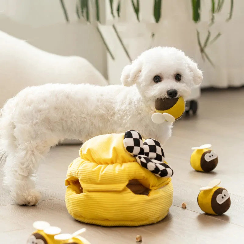 Honey digging dog snuffle mat made from polyester and pure cotton for hiding food and treats
