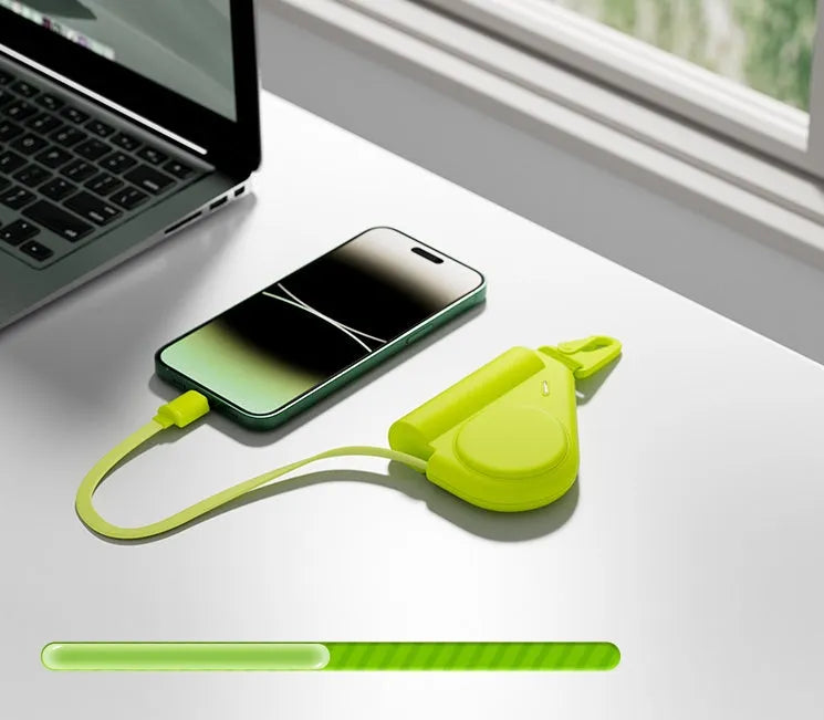 Power bank 5000 MA flexible wire PD20W fast charge green Type-C interface fireproof PC ABS shell
