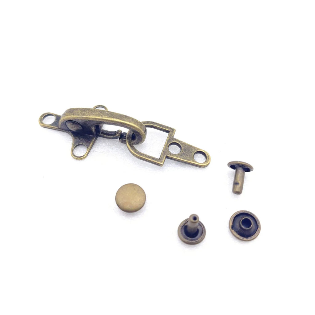 Zinc alloy aircraft-shaped hanging buckle decoration in metallic finish, shown at 5.85 cm size.