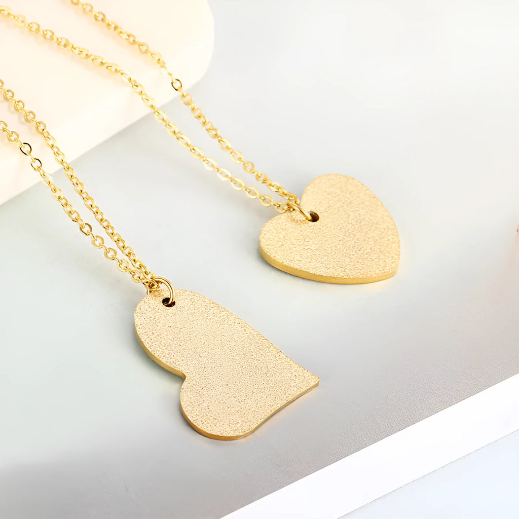 Geometric heart-shaped titanium steel necklace with silver tone finish