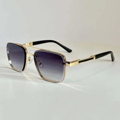 Men's vintage-style sunglasses with UV protection in gradient gold double gray colour with PC lenses