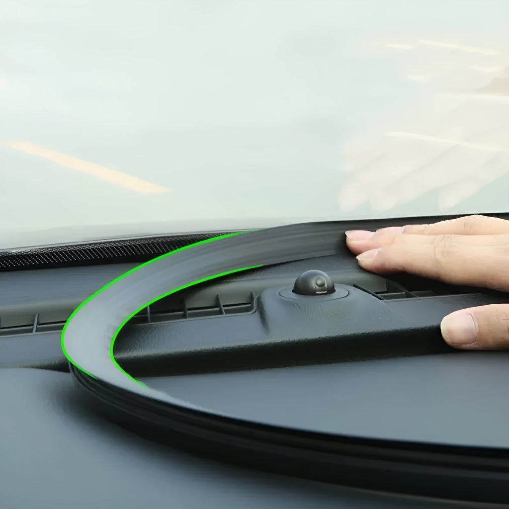 Silicone dashboard soundproof seal strip for Outlander with integrated card slots, 1.6 metres long.