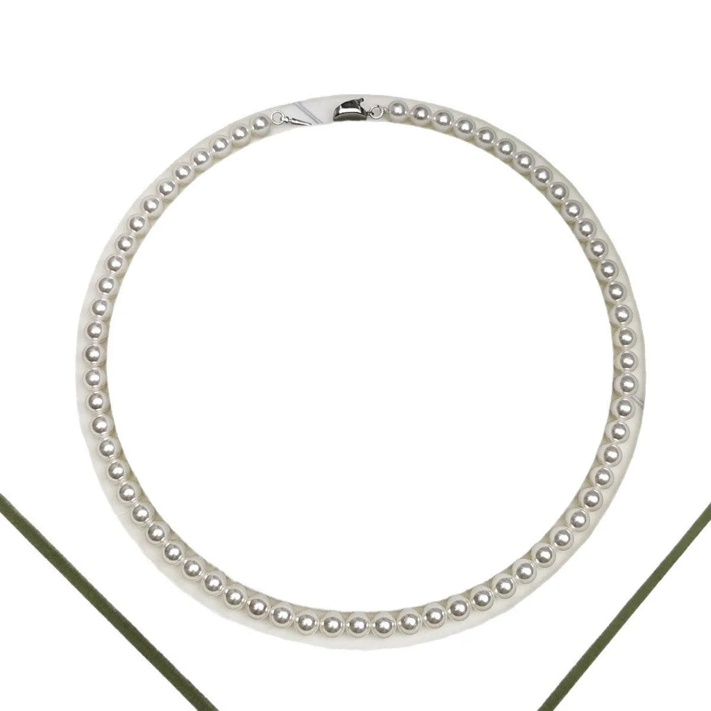 925 silver ingot buckle necklace with Australian white shell pearls on a model, unisex clavicle chain style