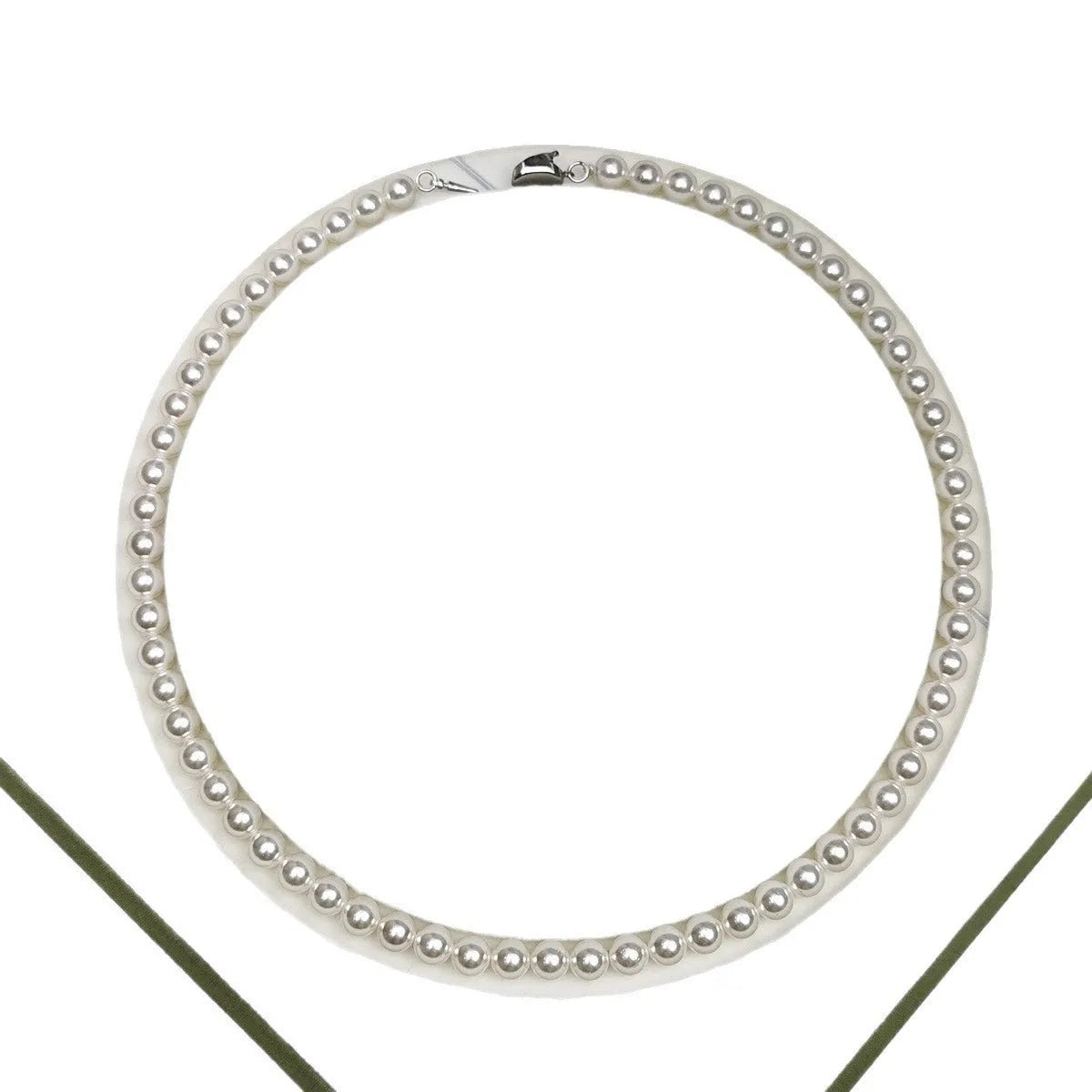 925 silver ingot buckle necklace with Australian white shell pearls on a model, unisex clavicle chain style