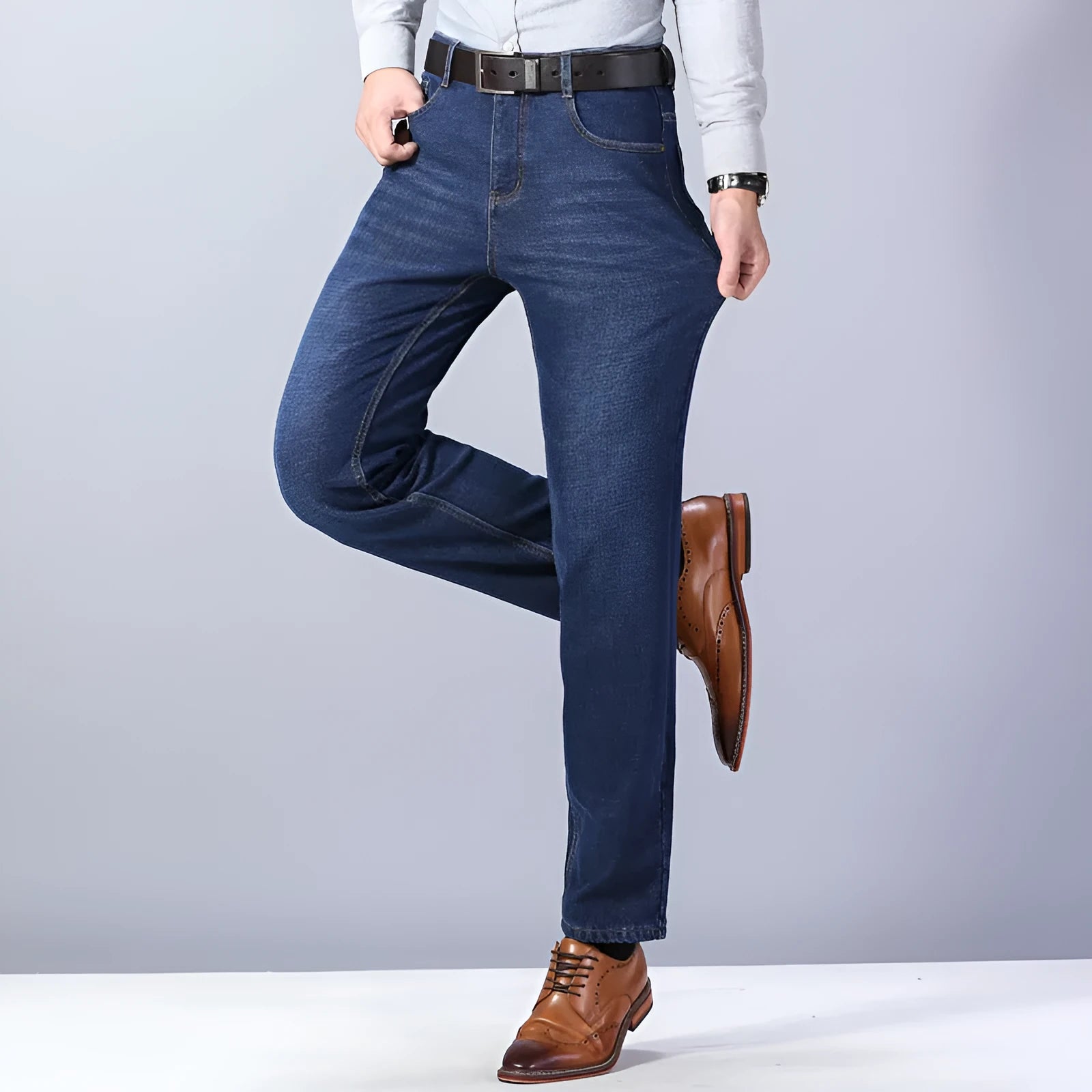 Thickened plush jeans for men in black cotton with medium waist and straight tube leg