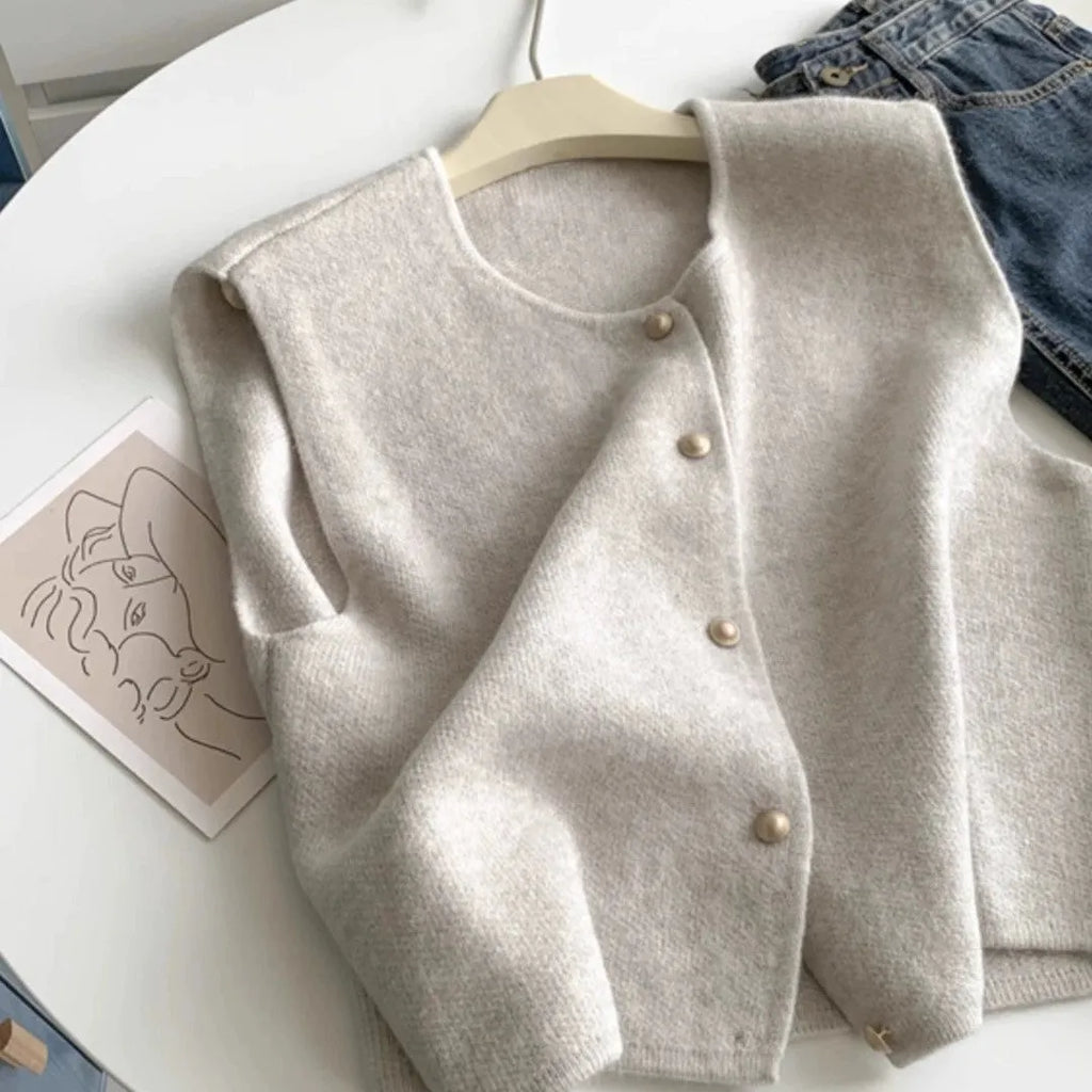 Women's thin polyester pullover vest in half-sleeve design available in multiple colours