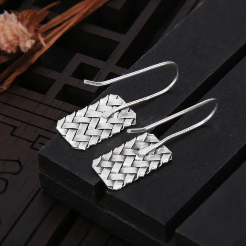 925 sterling silver woven diamond plaid geometric earrings measuring 17.5mm by 11mm