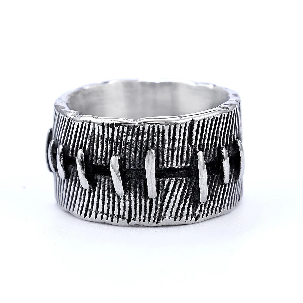 Dark punk stitched titanium steel ring with double U-shaped geometric design in retro colour