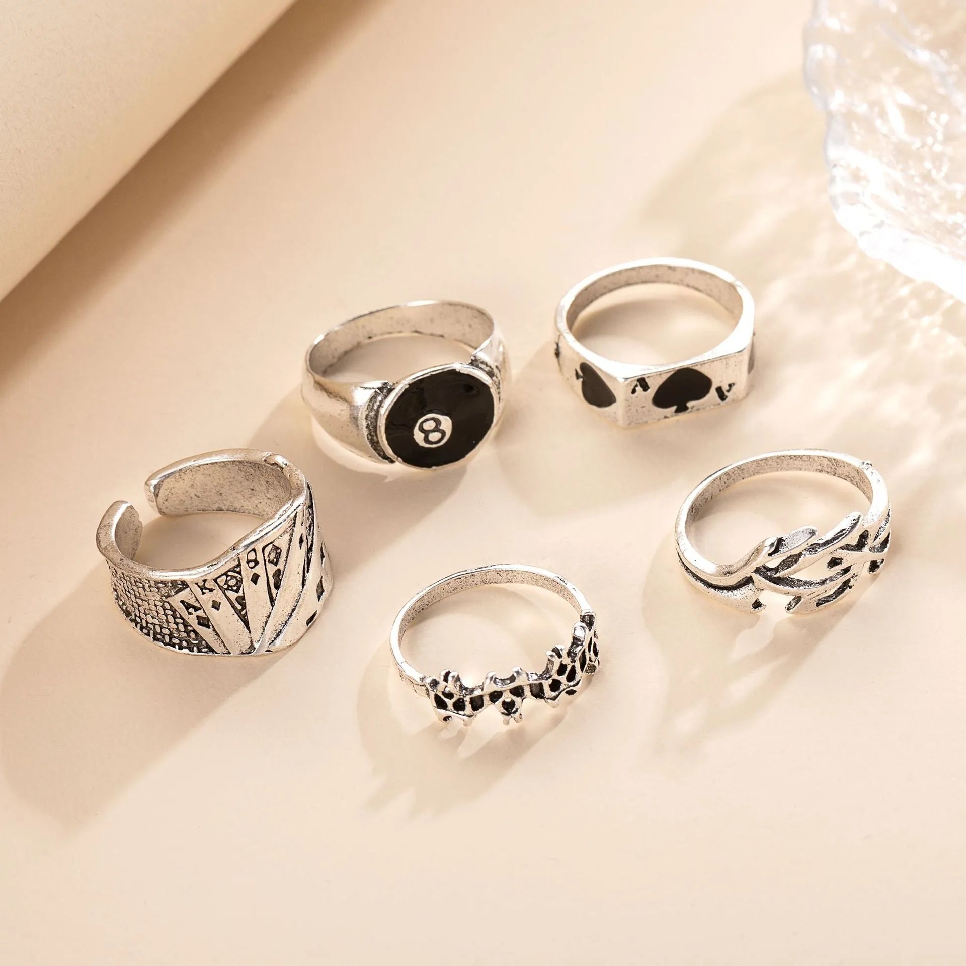 Black alloy poker ring with retro spade card design for women, adjustable size